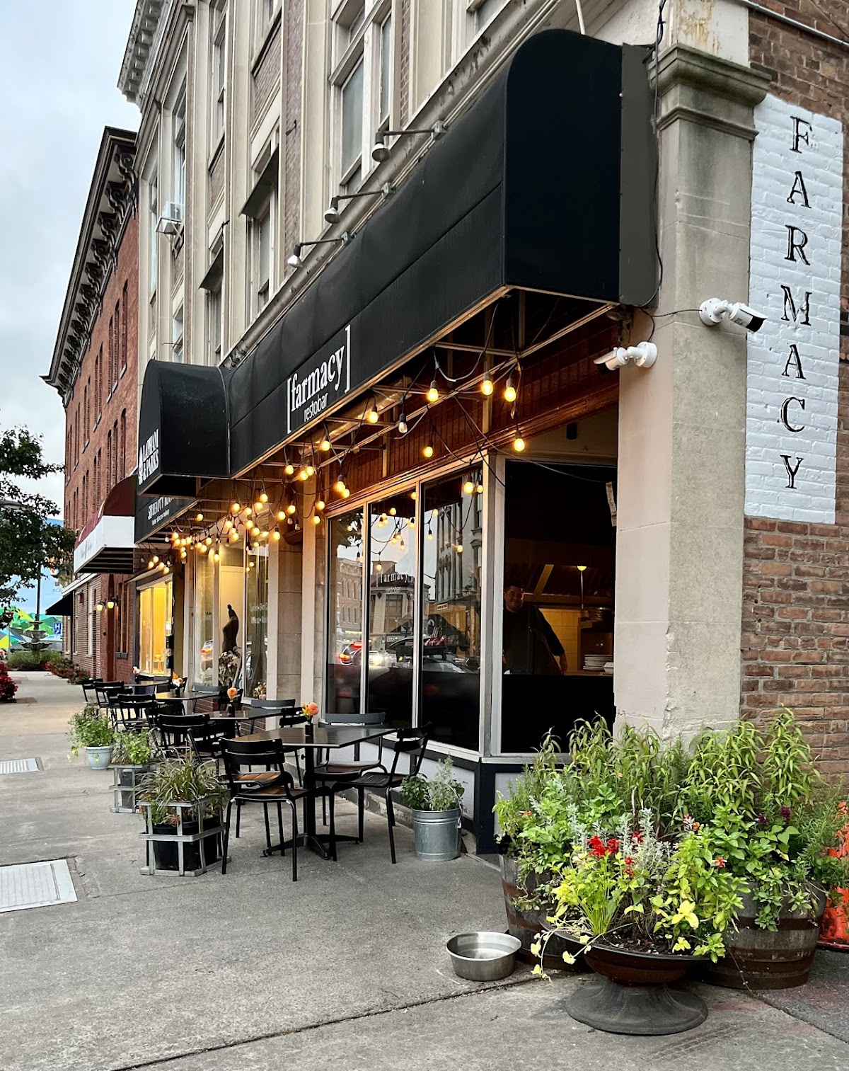 Farmacy Heissel Farmacy | Restaurante Mexicano en Glens Falls, NY | FAMER